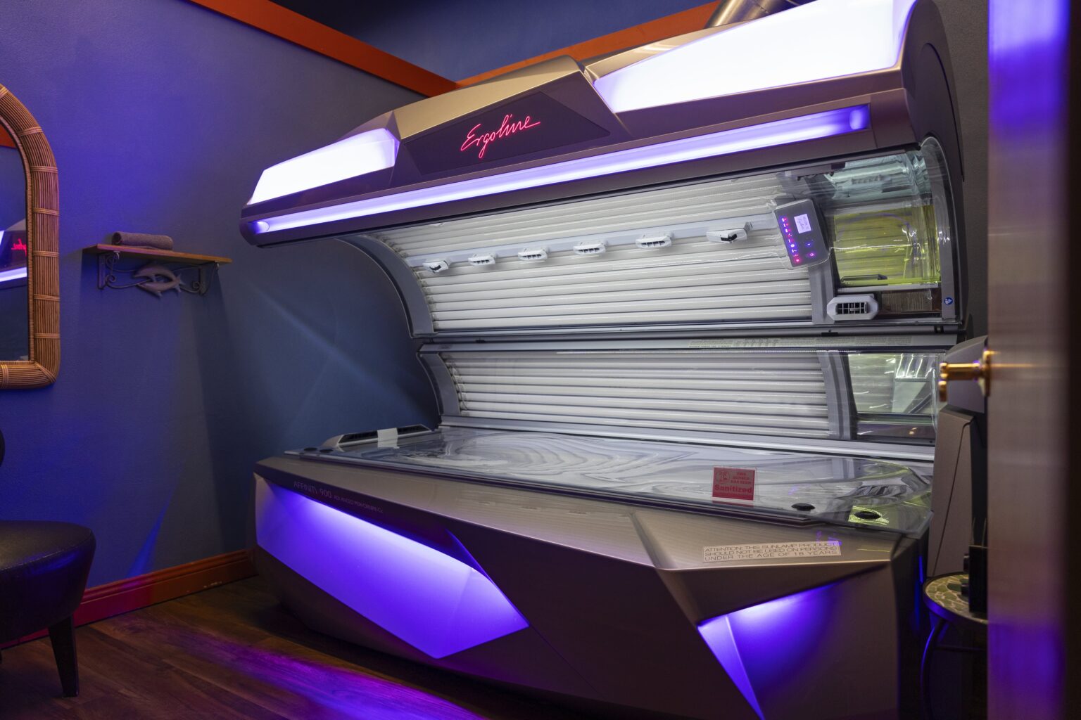 Tanning Salon in Janesville WI Paradise Island Tanning